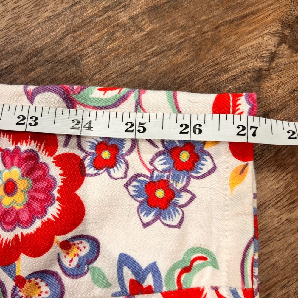 Pelcro Mid Rise Skinny Denim Size 26 Floral - Picture 7 of 7